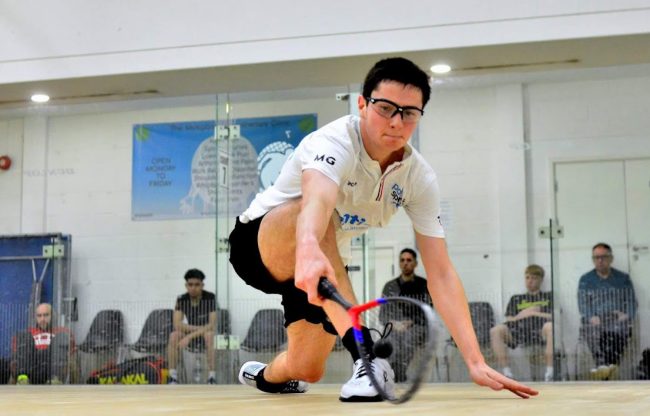 matt-gregory-squash2 Matt Gregory squash player sponsored by dentisan